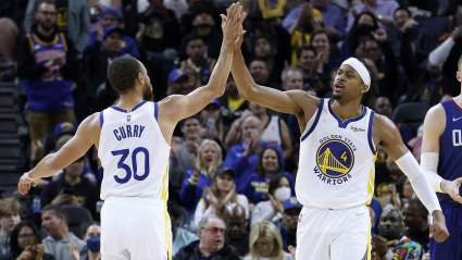 Warriors Star Stephen Curry Sends 8-Word Message to Moses Moody After Surgery