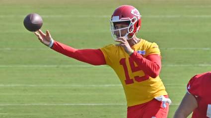 Patrick Mahomes Makes Insanely-Hard Trick Shot at Camp [LOOK]