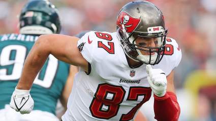 NFL Insider Predicts When Rob Gronkowski Will Return to Bucs