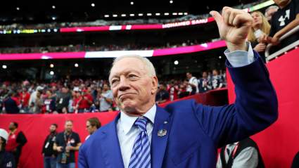 Proposed Trade Sends Cowboys a Former Super Bowl Champ Playmaker for QB