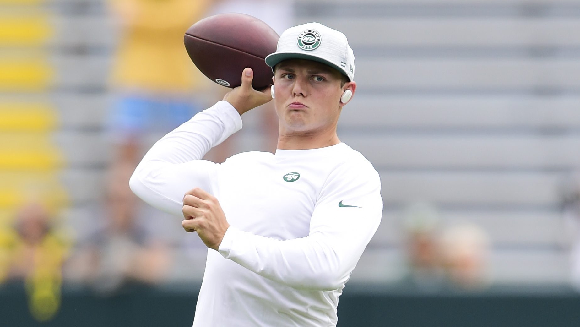 NFL Insider Reveals Jets QB Zach Wilson's New 2022 Weight