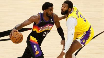 Nets Top Free Agent Sounds Off on Lakers Experience