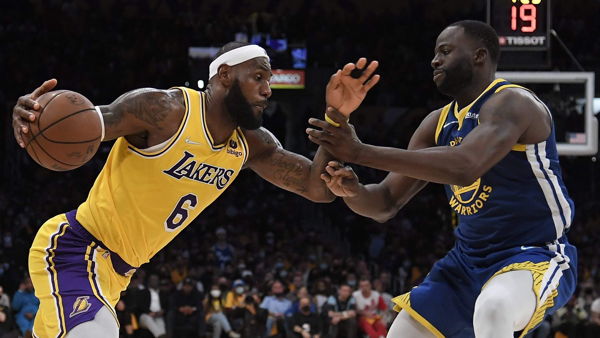 Warriors Star Draymond Green Trolls LeBron James After Latest Title