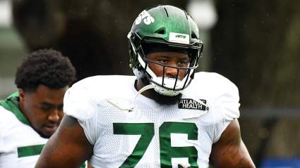 Jets’ George Fant Hints at Frustration With Contract Talks: ‘Must Be Nice’