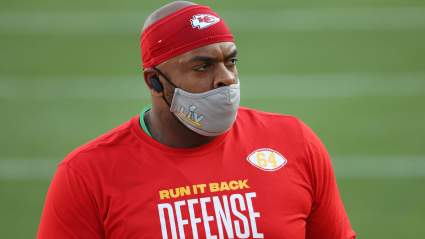 Ex-Chiefs Super Bowl Champion Signs With NFC Squad