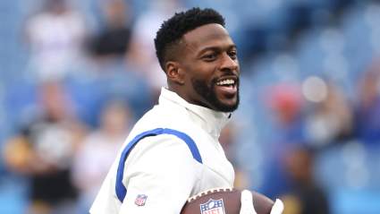 Bears Pushed to Ink Super Bowl-Winning WR Before Training Camp