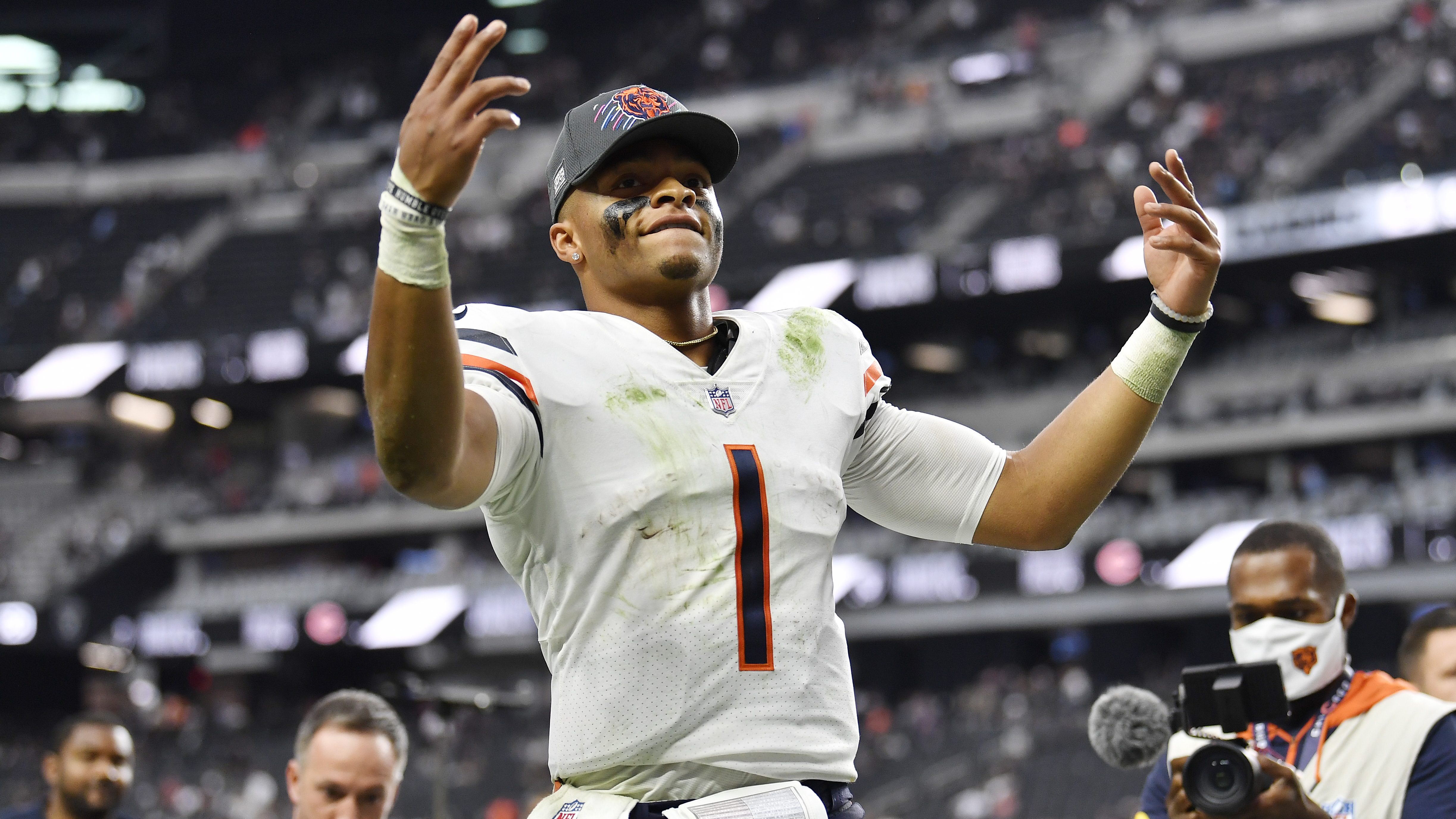 Getting to Six, D.K. Met-fast, the Texans Roll Over, Salary Cap Forecasts,  and Other Bears Bullets - Bleacher Nation