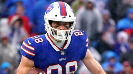Bills’ Breakout TE Breaks Silence on Contract Negotiations
