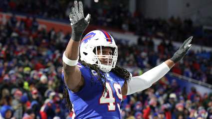 Bills 2-Time Pro Bowl LB Breaks Silence on Contract Negotiations