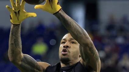 Patriots Sign Rookie Mini-Camp Standout to 4-Year Deal
