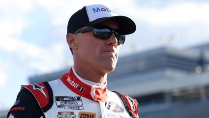 Kevin Harvick Tears Into Pit Crew After ‘Catastrophic Failure’