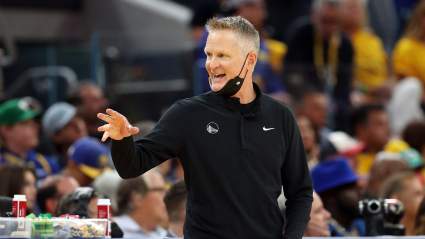Warriors Star Likely Benched Due to Coming Bump in Curry’s Minutes