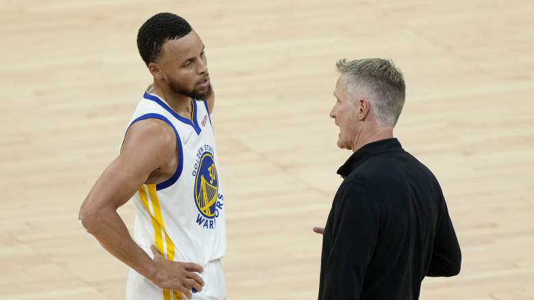 Stephen Curry (left) and coach Steve Kerr of the Warriors