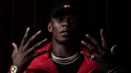 Israel Adesanya Picked to Lose to UFC Lightweight Within 3 Rounds