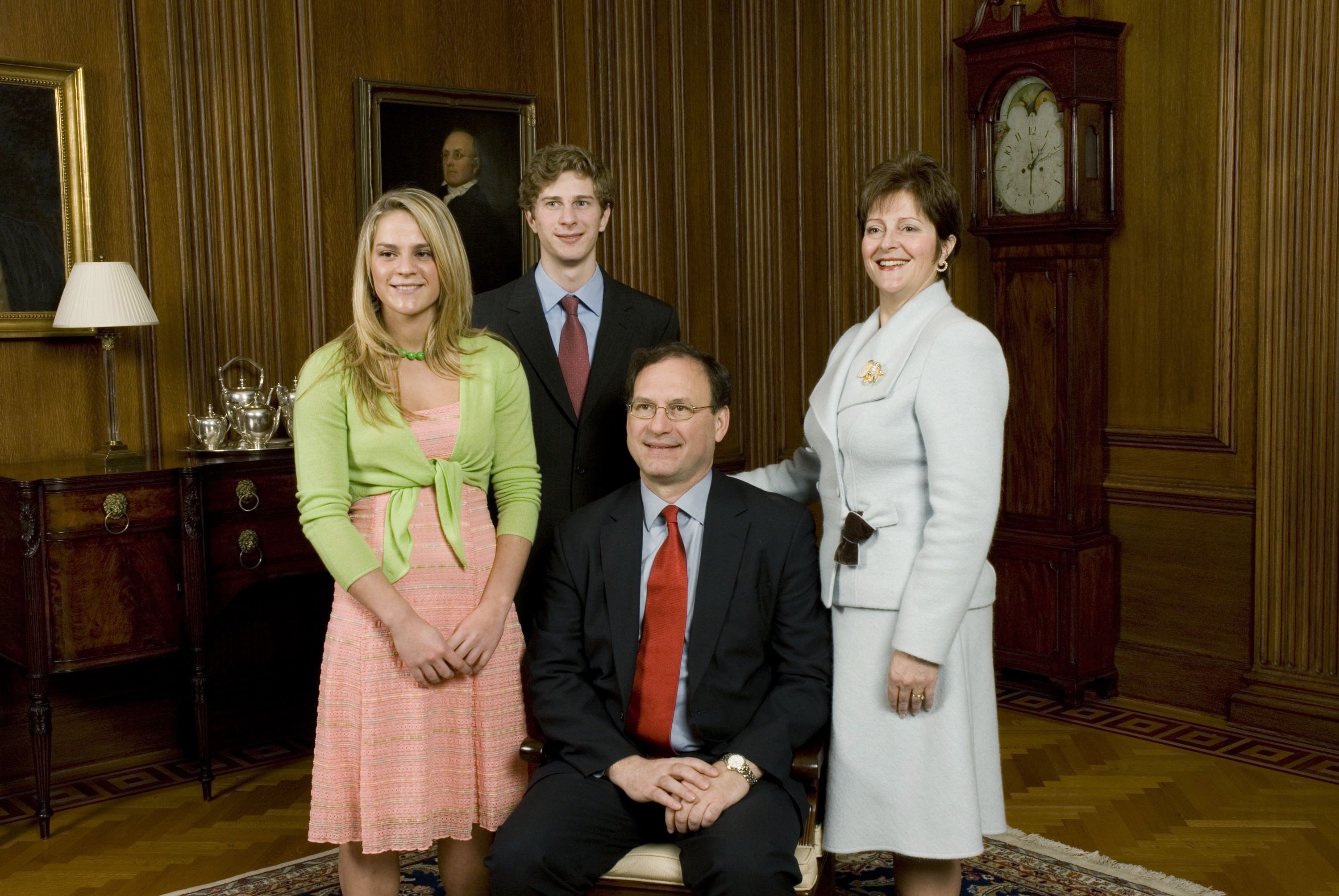 Martha Bomgardner, Samuel Alito Wife: 5 Fast Facts To Know