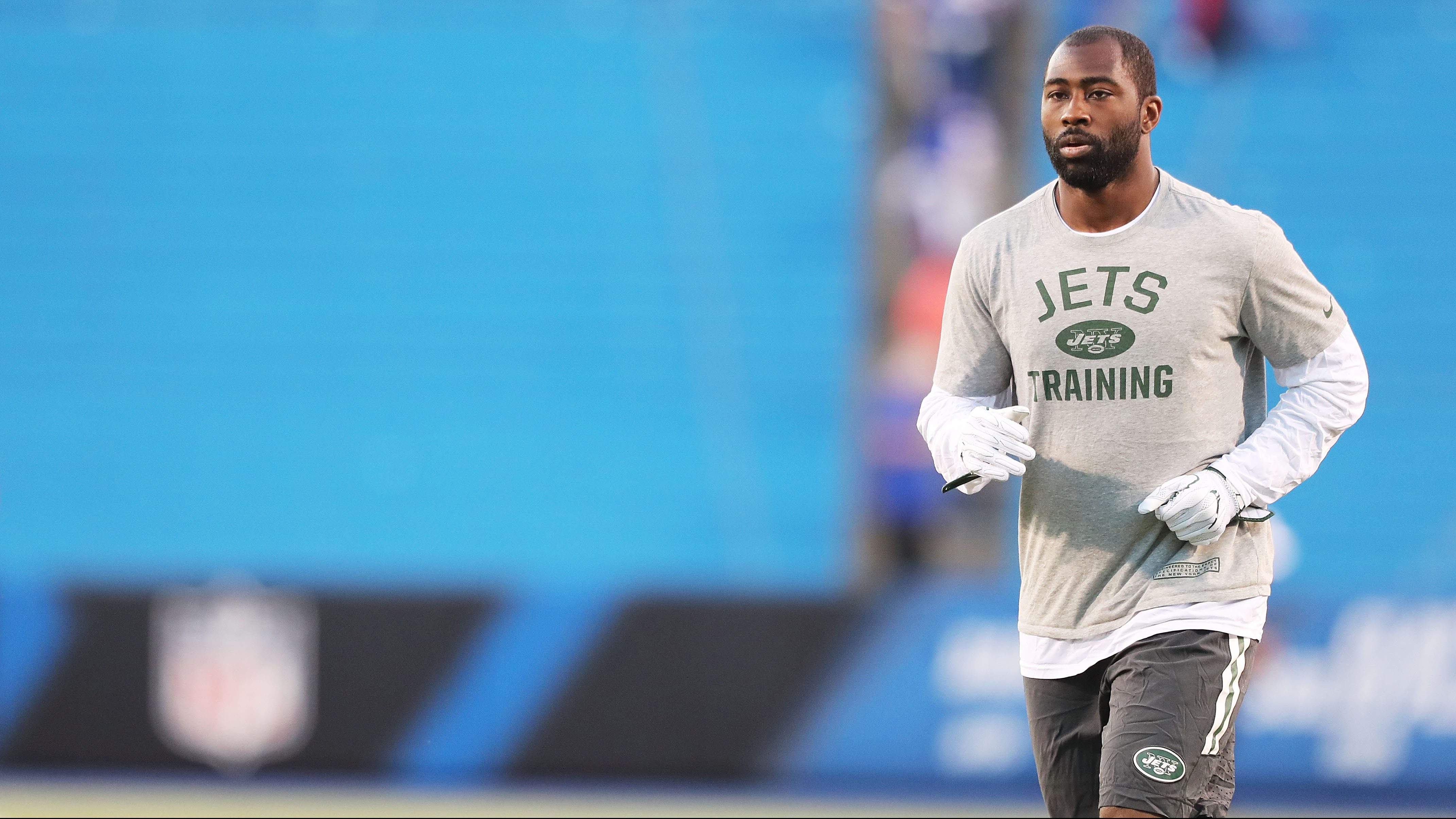 Sauce Gardner pulled up to the Hall of Fame Game in a Darrelle Revis shirt  