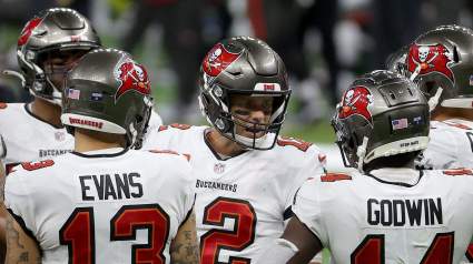 Bucs Could Land Five-Time Pro Bowl Tight End: Analysis