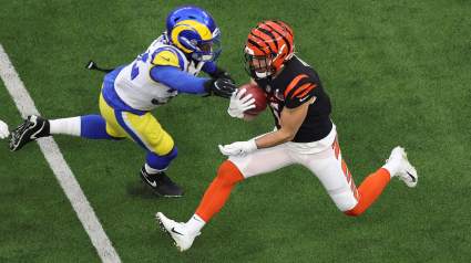 Broncos Should Sign Super Bowl Champion LB, Says Analyst