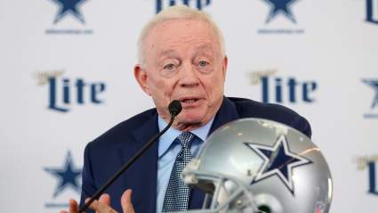Cowboys Urged to Make Questionable Quarterback Trade