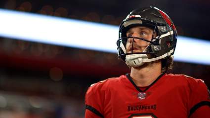 Ex-Buccaneers Starter Signs Deal With Division Rival: Report