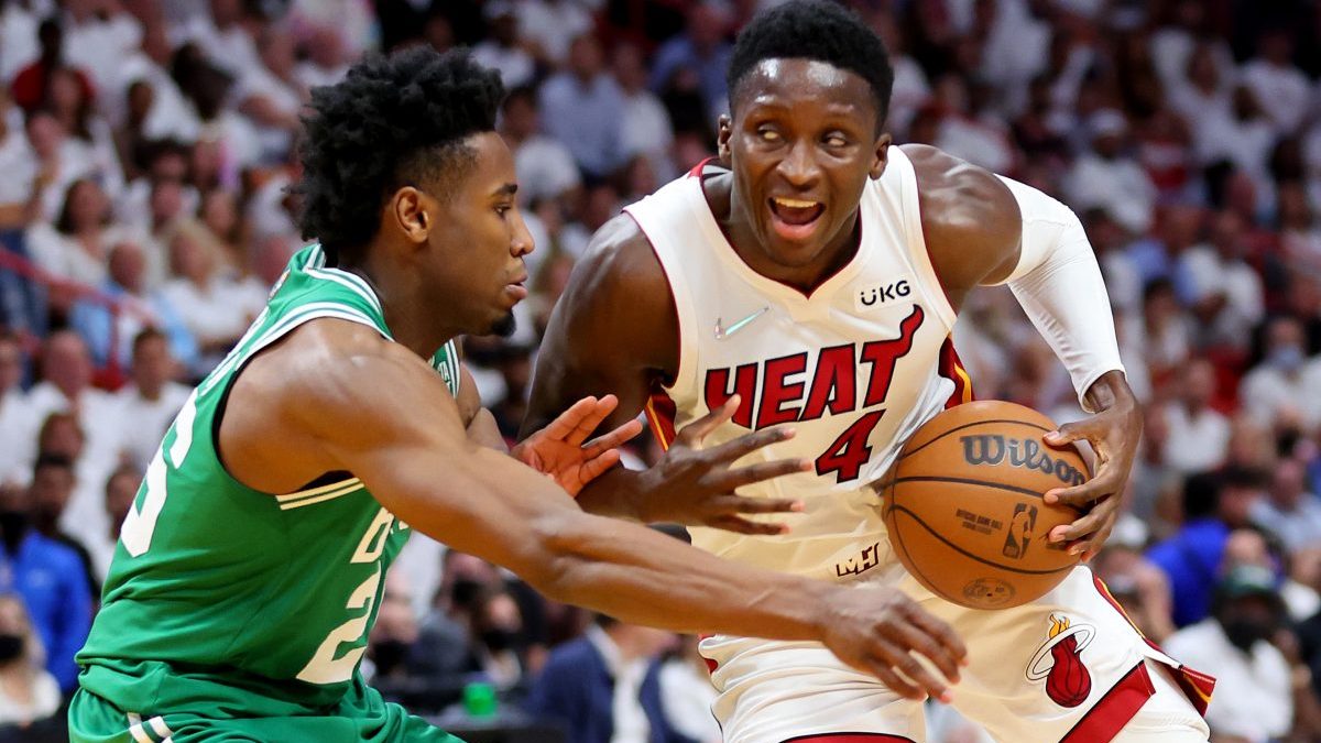 Jrue Holiday impresses in first Celtics practice since trade