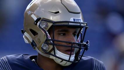 Versatile Patriots WR Retires & Plans to Go to the Navy: Report