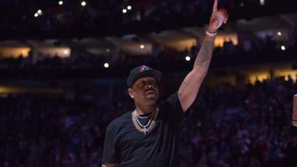 Disgruntled Former MVP Draws Comparison to Sixers Legend