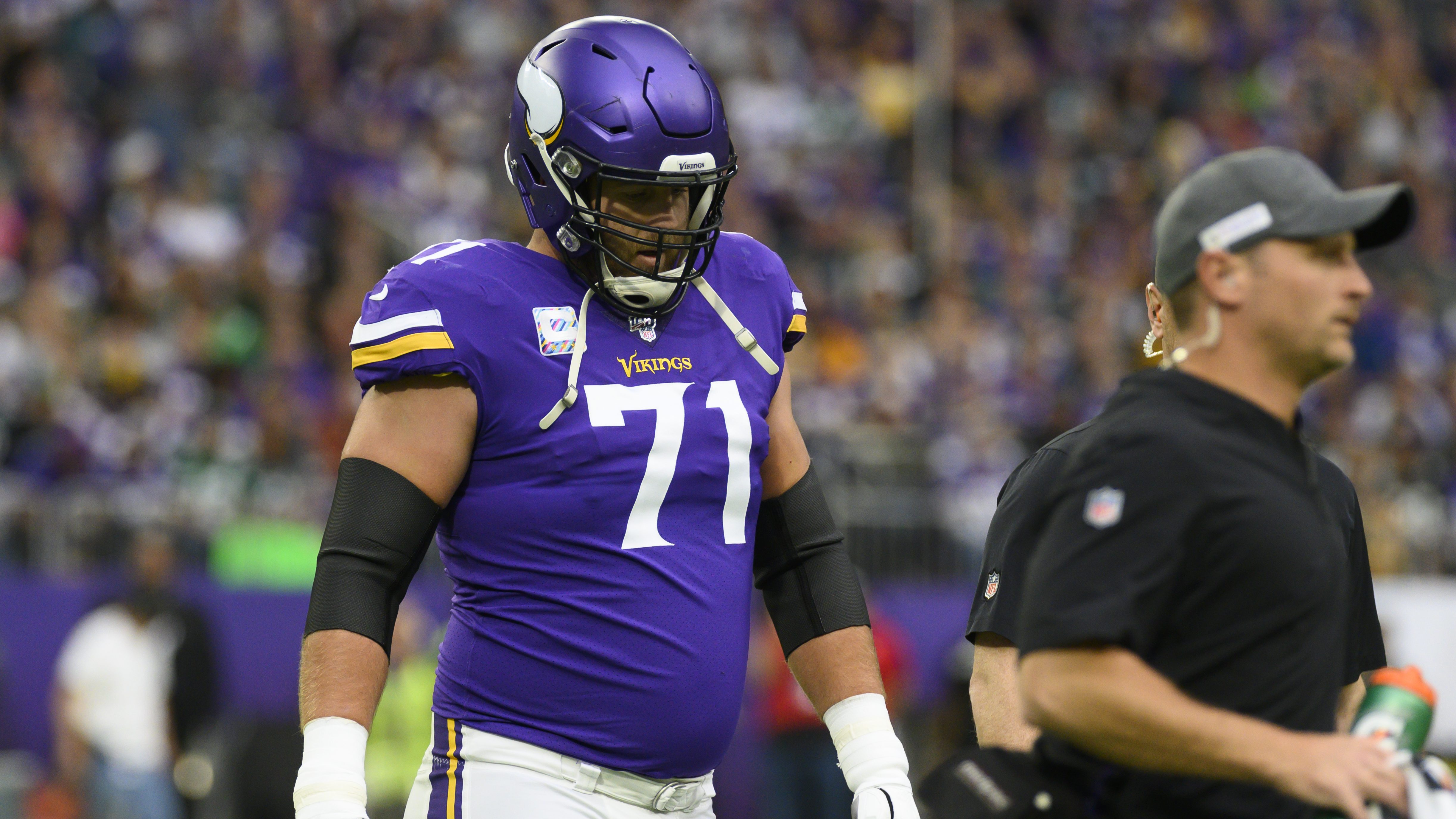 Bears sign veteran OT Riley Reiff to one-year deal