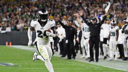 ‘Bulldozer’ Running Back Among Steelers Tryouts