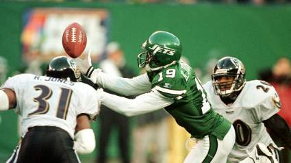 Jets Fans React to Throwback Uniform Tease: We Want It ‘Now’
