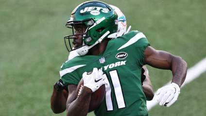 Proposed Trade With Jets Gives Justin Fields Promising New Weapon