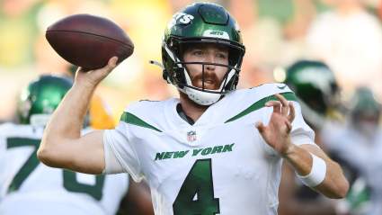 Packers Host Former 4th-Round QB for Roster Tryout: Report
