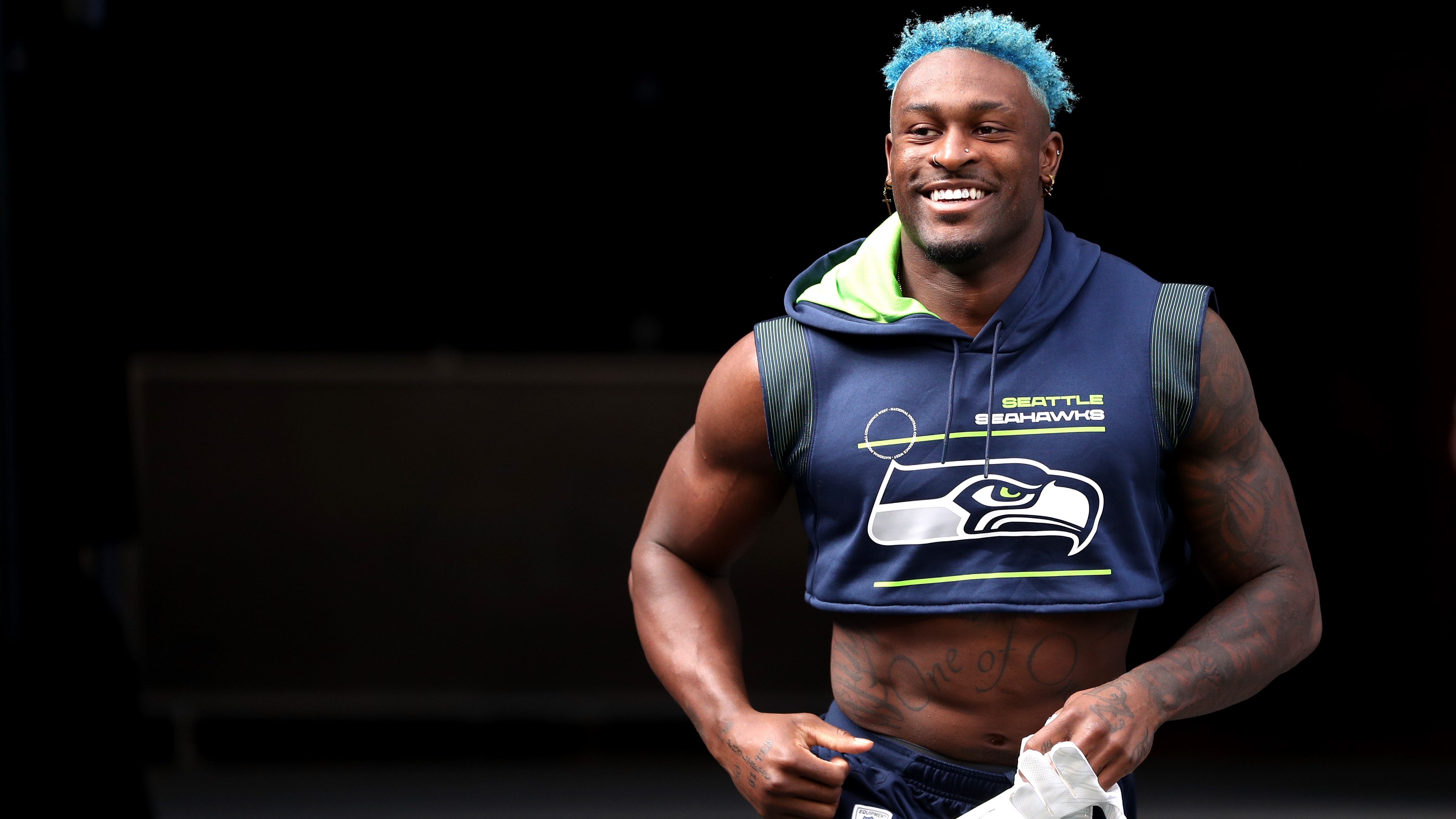 Is DK Metcalf's contract Seahawks' biggest question over QB battle