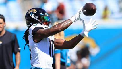 Bills Predicted to Cut Ties With Veteran WR After Offseason Signing