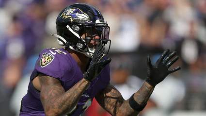 DeShon Elliott Praises Young Lions Coach: ‘He’s Always on Our Butt’