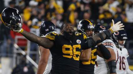 Lions Sign Ex-Alabama, Steelers Defensive Lineman to Roster: Report