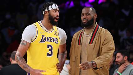Lakers’ ‘Biggest Stars’ Pushing for Blockbuster Trade: Report