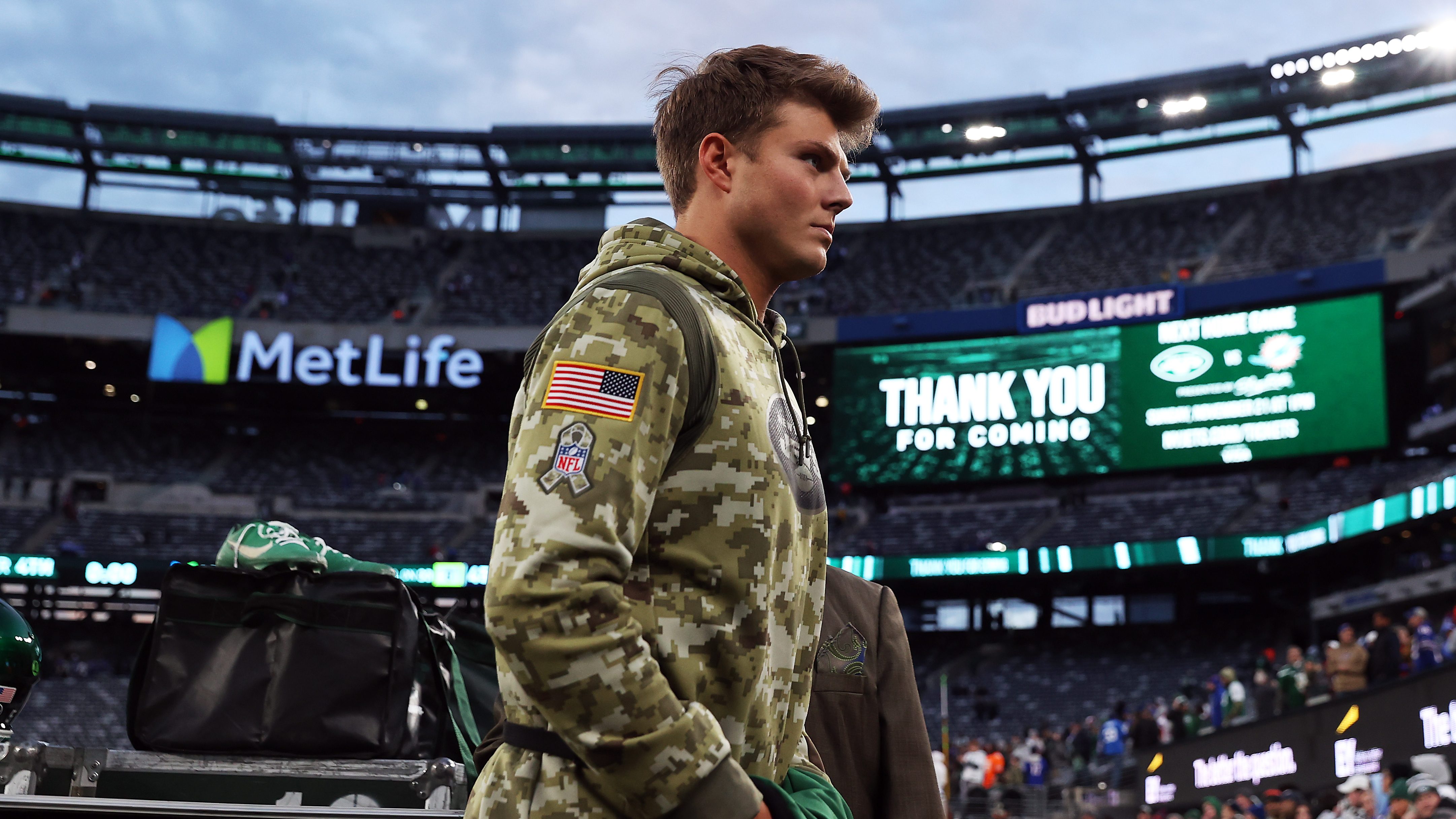 Watch: Zach Wilson, NY Jets teammates work out in the Idaho mountains