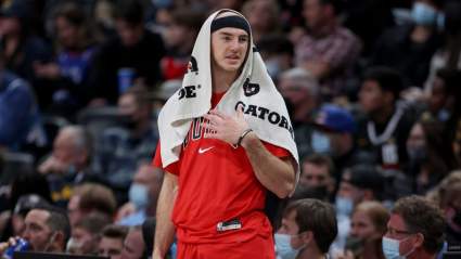 Bulls Star Alex Caruso Reacts to Teammate’s History-Making $215M Max Contract