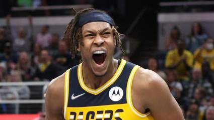 Bulls Urged to Pursue Trade for $94M Sharpshooter, 2-Time Blocks Champ