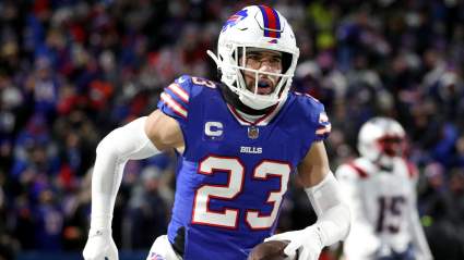 Bills’ Safety Suffers Injury, ‘Carted to Locker Room’: Report