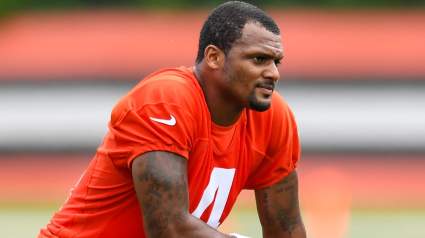 Browns Predicted to Challenge Deshaun Watson With Old Starting QB in ‘Bold Move’