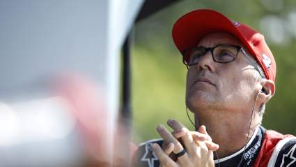 Kevin Harvick Can Break a Historic Tie at New Hampshire Motor Speedway