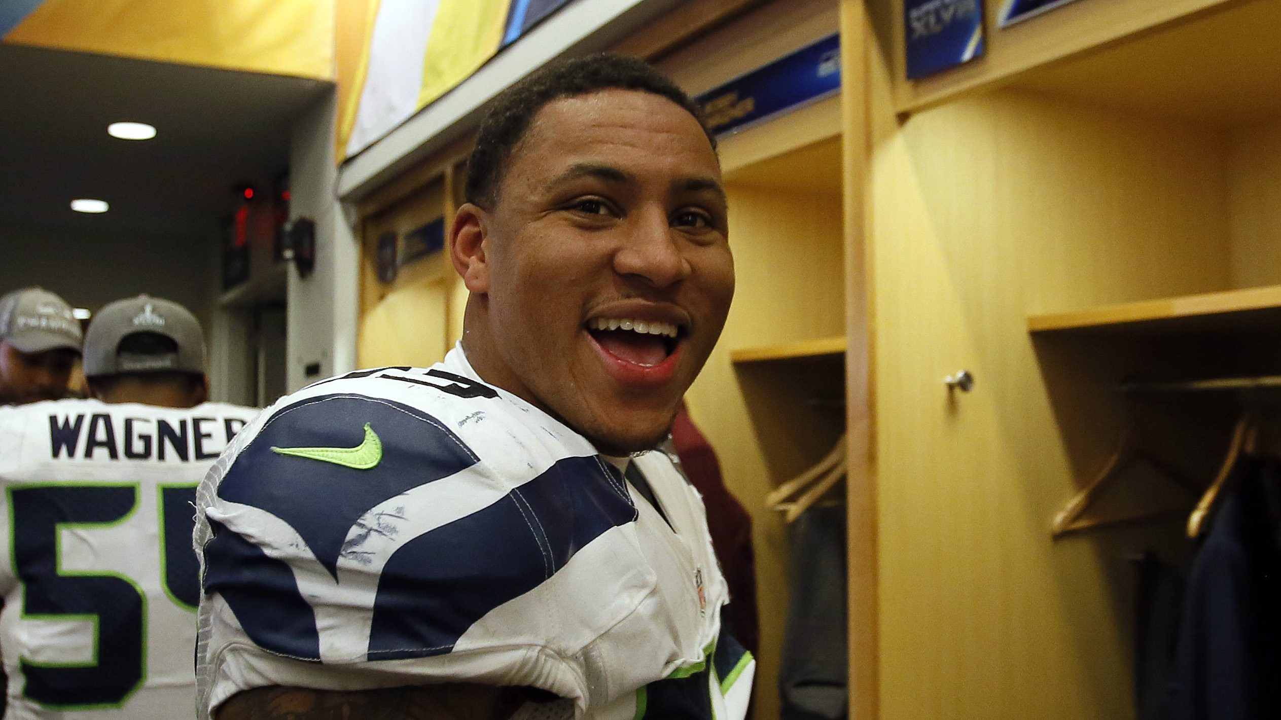 Seahawks LB Malcolm Smith wins Super Bowl MVP