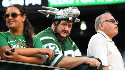 Star Ex-Jets QB Would Consider a Football ‘Comeback’
