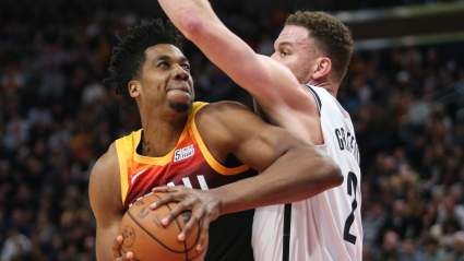 Warriors Urged to Bolster Bench With Former All-Defensive Pick