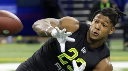 Insider Says Chiefs Rookie Has ‘Kareem Hunt Traits’ With ‘Extra Gear’