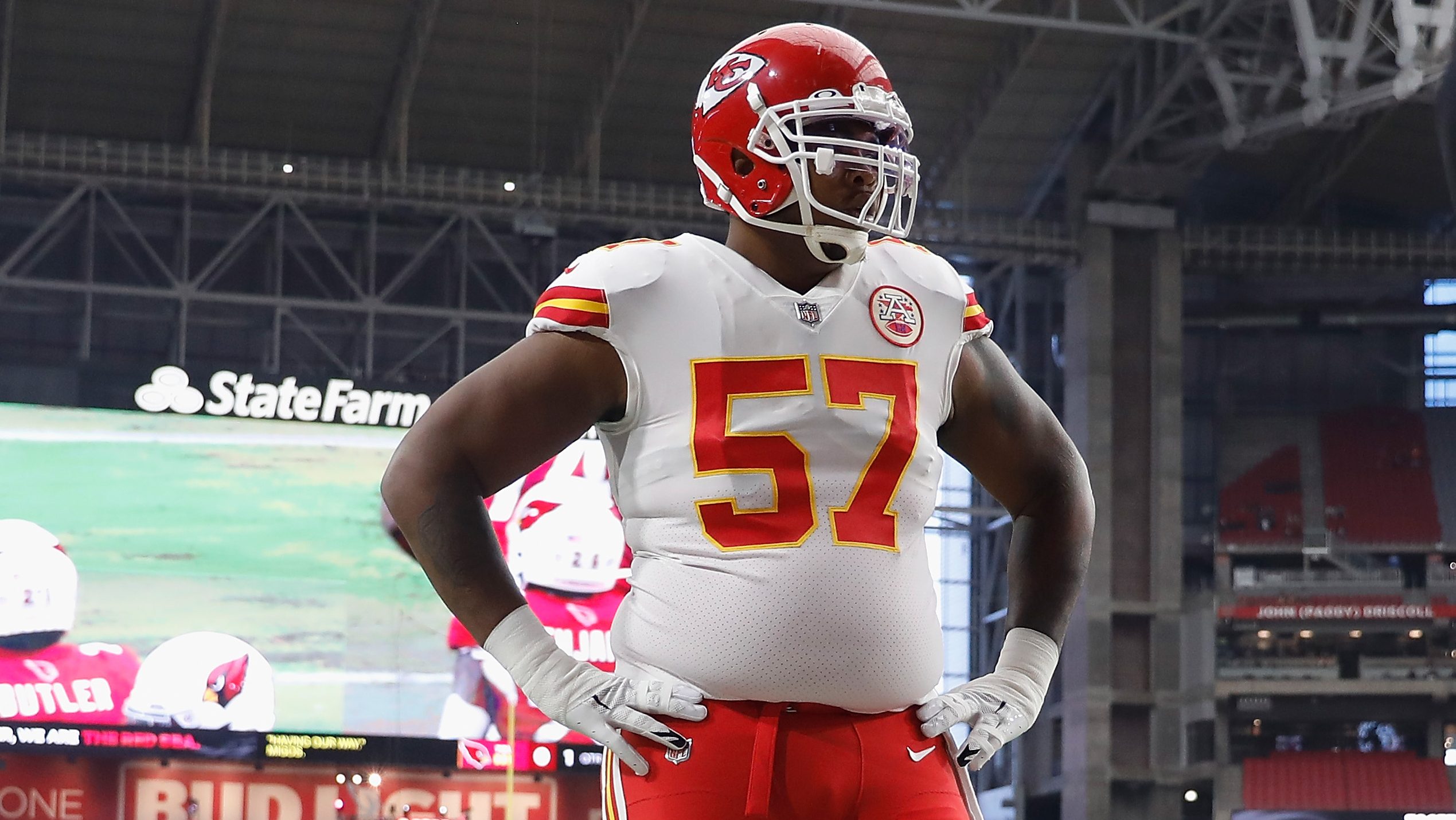 Latest Chiefs News: Re-signing Orlando Brown, extending Tyreek