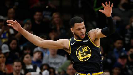 Warriors Defensive Stopper Returns After Signing Qualifying Offer: Report