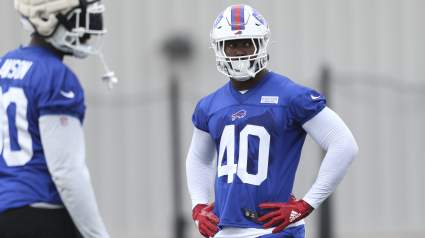 Bills Veteran Compares Von Miller to Legendary NBA Player